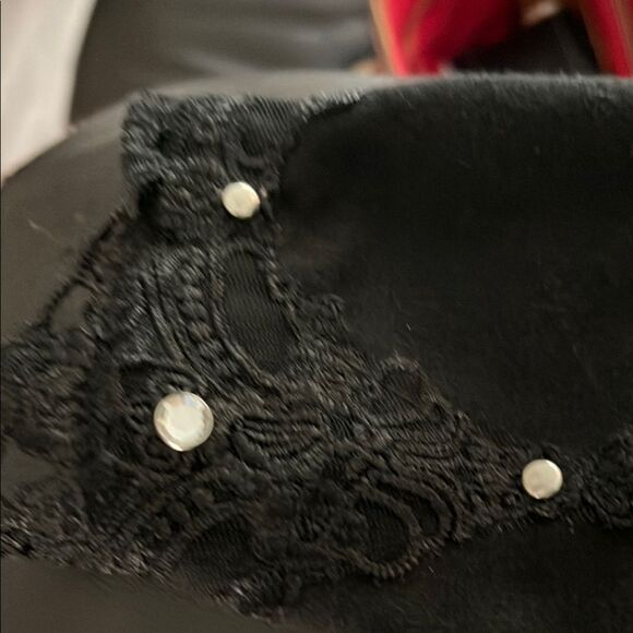 Vertigo Paris Black Bomber Jacket with Military-Inspired Details - Picture 7 of 7